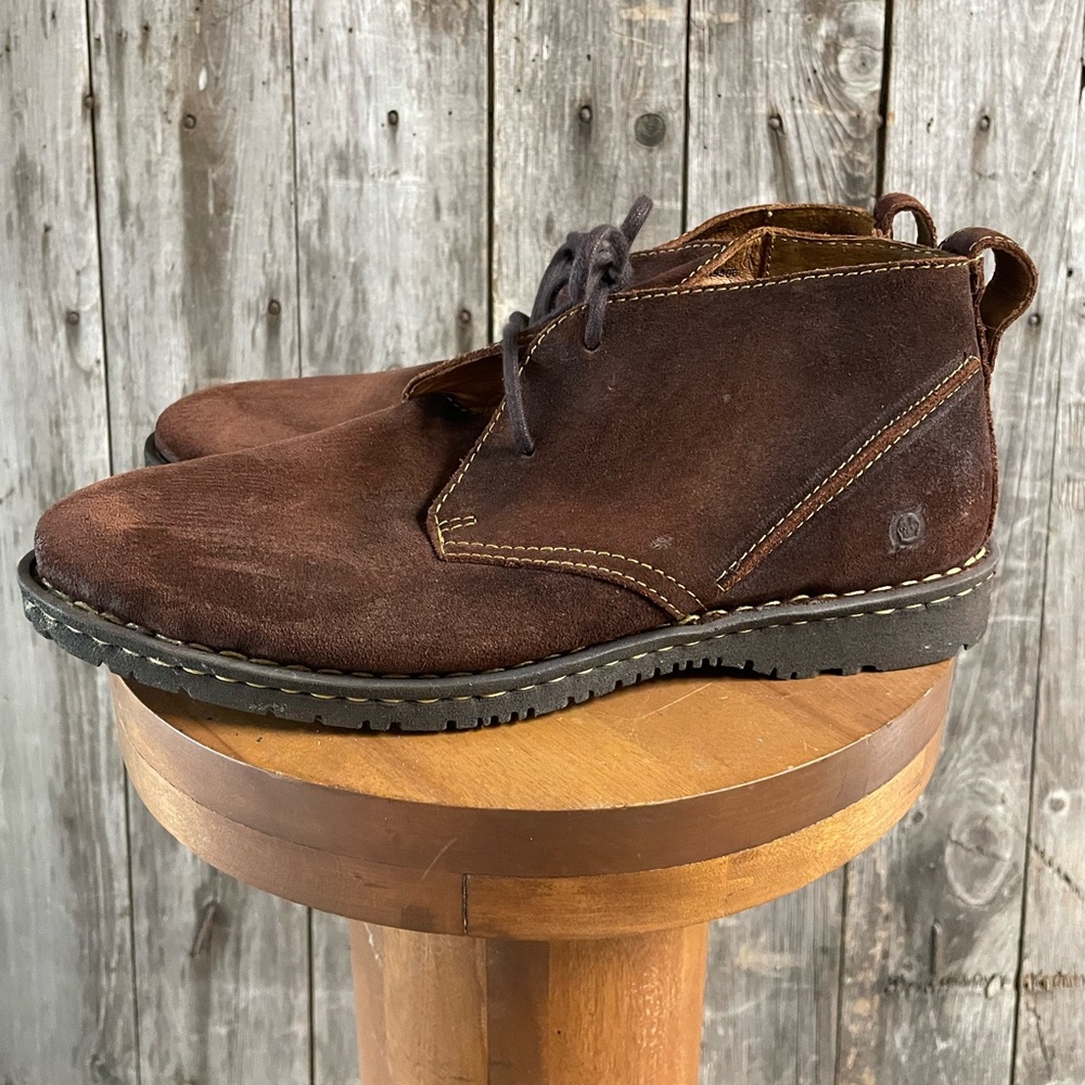 BORN Brown Suede Lace Up Chukka Ankle Boot - size 10.5 - Picture 5 of 11
